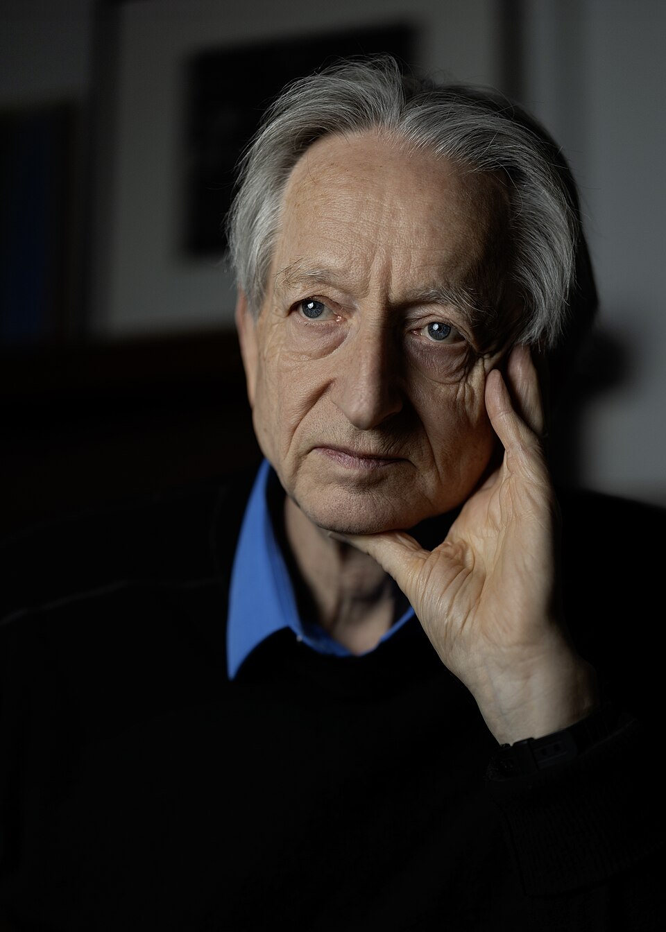 Geoffrey Hinton（杰弗里·辛顿）的彩色肖像