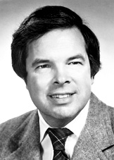 Kenneth G. Wilson（肯尼斯·威尔逊）的黑白肖像
